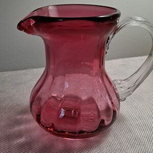 Vtg Pilgrim Glass Handblown Cranberry Pitcher With Applied Clear Handle